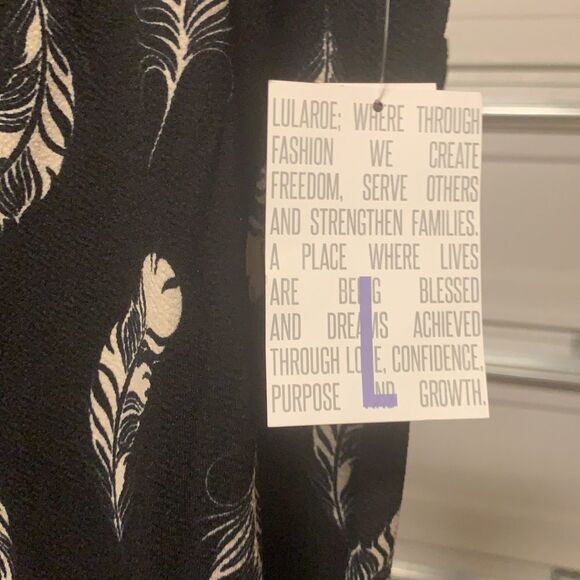 LuLaRoe Dresses & Skirts - Lularoe Cassie skirt size Large NWT black & white